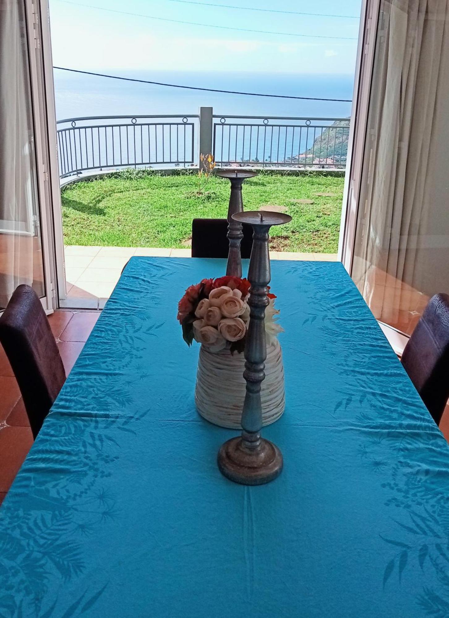 The Artist House Hotel Arco da Calheta  Bilik gambar